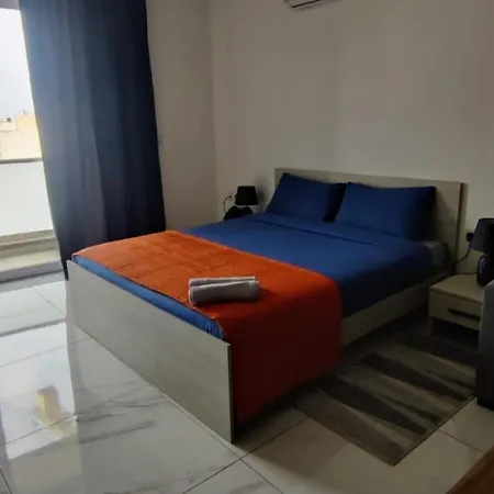 Apartment Blu-m *